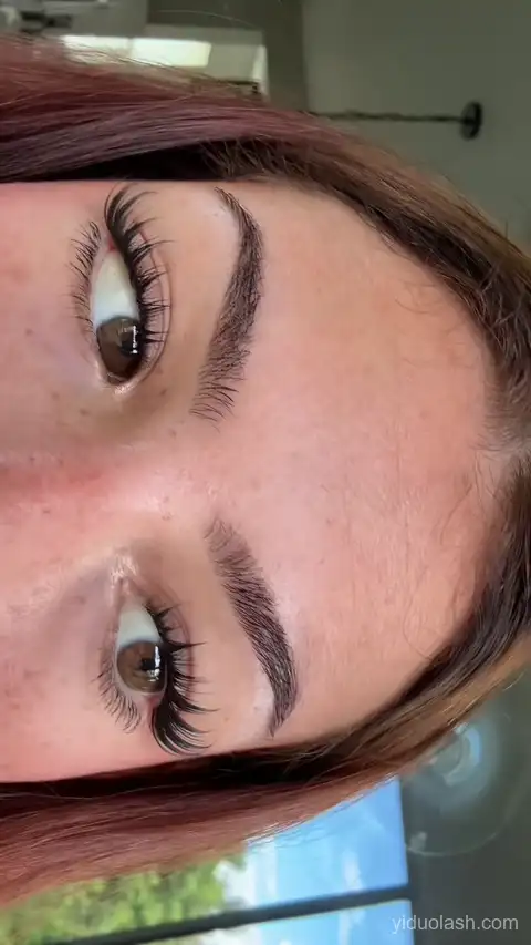 KEYYOU fairy manga lash clusters — you cannot get this look with mascara