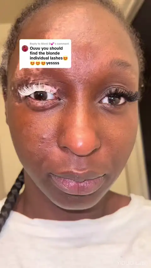 Colored lash clusters application — fuller look than strips